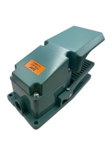 Tend Industrial Footswitch 15amp 250V Momentary Action No Lead Aluminium Top And Base With Guard